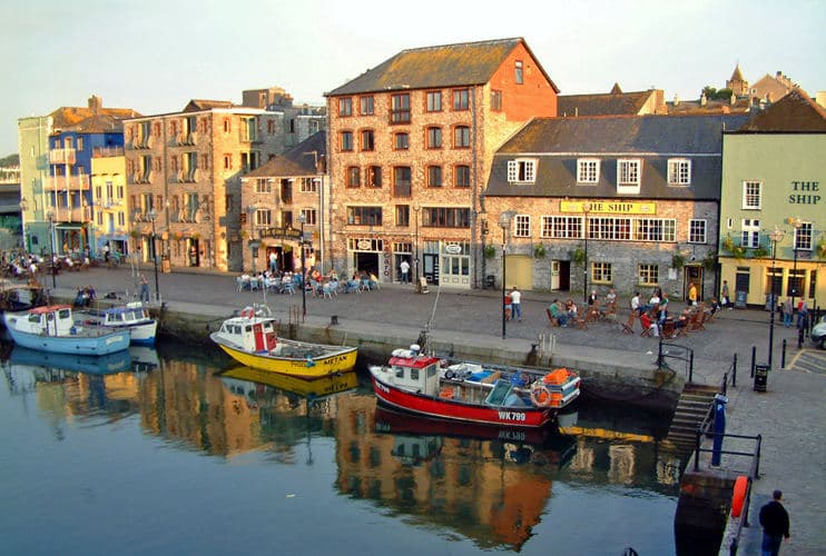 Plymouth harbour in Devon. Photo by: Bex Ross