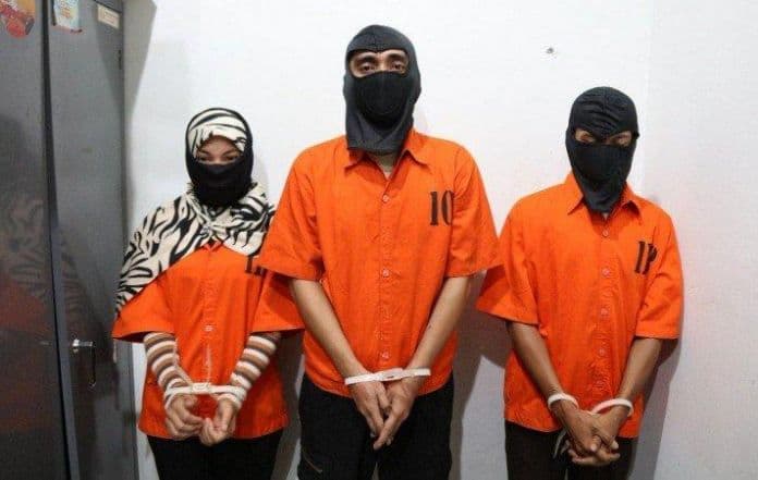 Indonesia: Fake news group called Saracen arrested. Ketiga, Tersangka, Kasus.