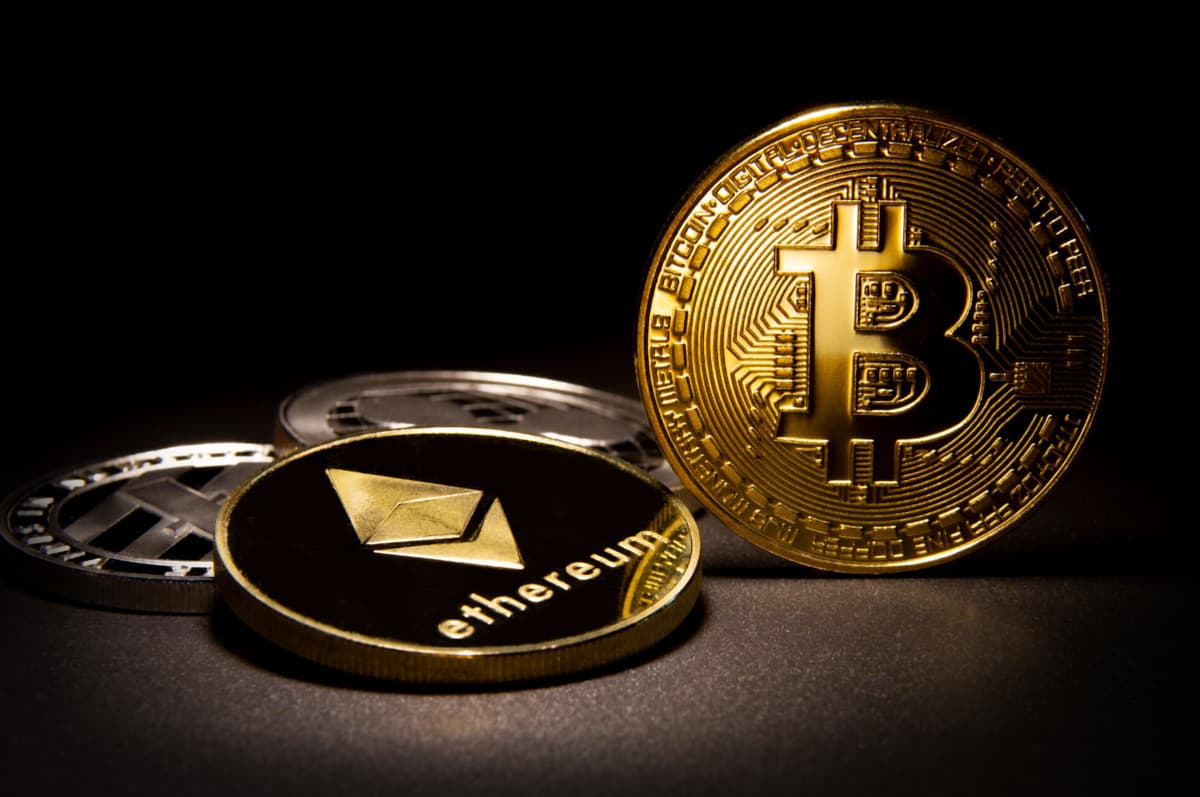 Bitcoin On Bearish Momentum: 1.08% Down In The Last 6 Hours