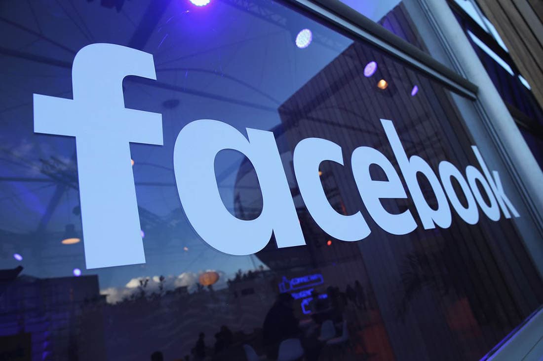Facebook Stock Rose On Monday, Outperforms Market