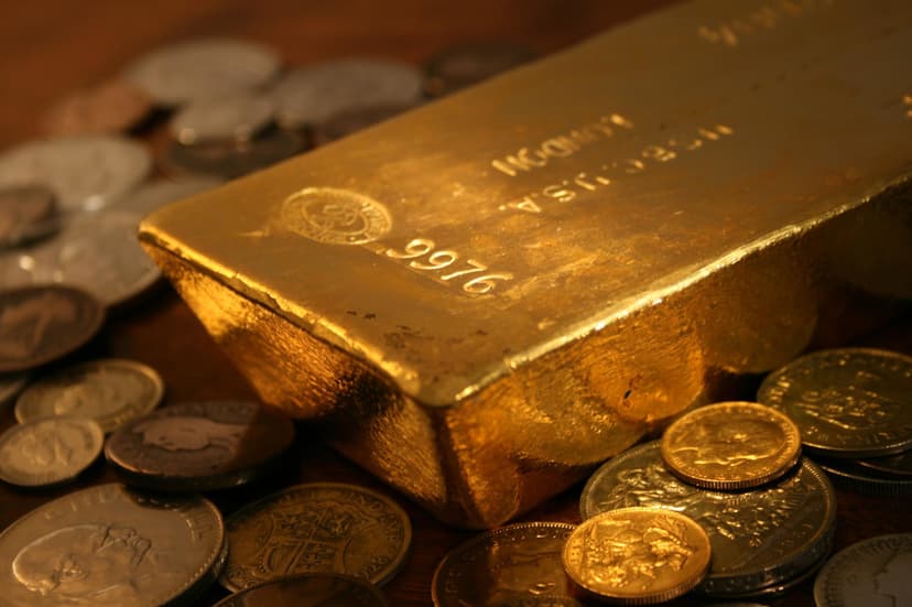 Gold Sends Mixed Signals in 2021