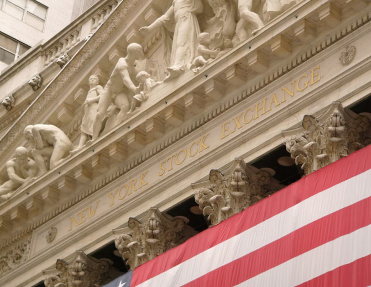 NYSE Composite Bullish Momentum With A 8% Jump In The Last 21 Sessions