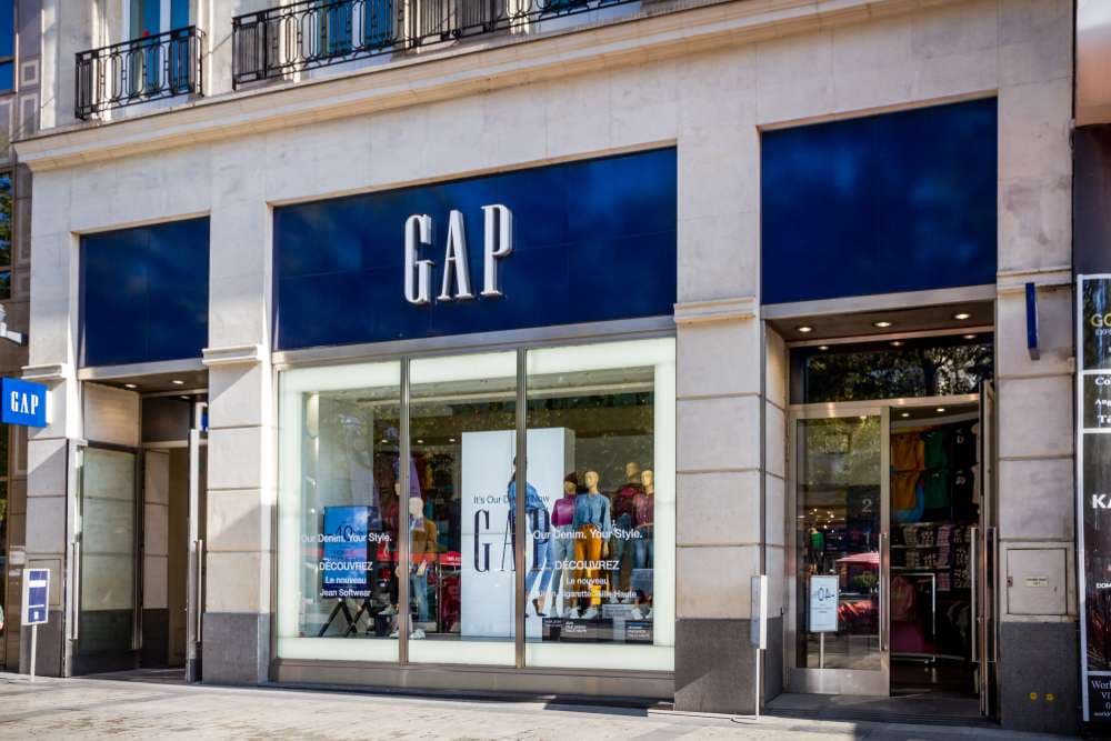 Gap And 5 Other Stocks Have Very High Payout Ratio