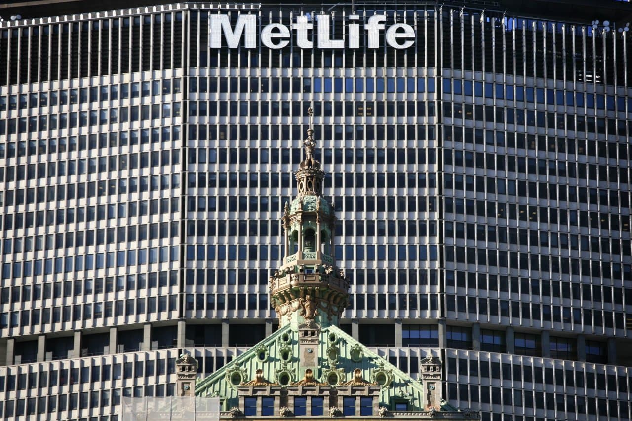 MetLife And 4 Other Stocks Have Very High Payout Ratio