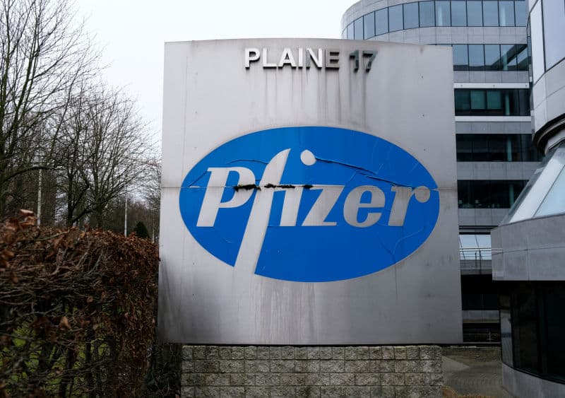 Pfizer  And 7 Other Stocks Have High Sales Growth And An Above 3% Return on Equity